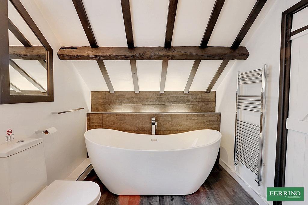 Bedroom 1 En-suite
