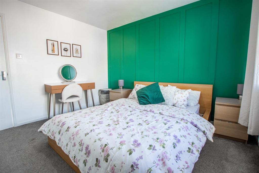 Bedroom.one-1.jpg