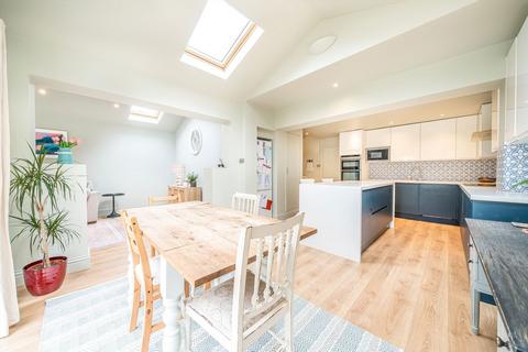 undefined, Cleves Way, Hampton TW12