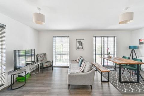 2 bedroom flat for sale, Westmead Court, Adenmore Road, London, SE6