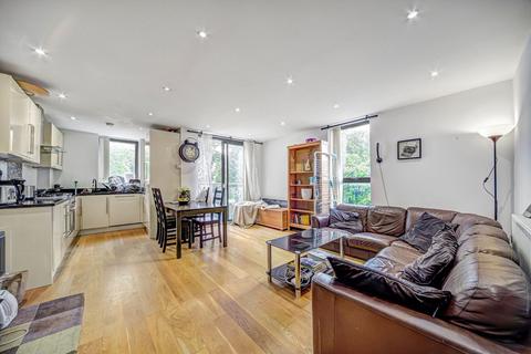 2 bedroom flat for sale, Taymount Rise, London SE23