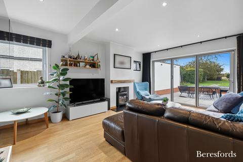 4 bedroom detached house for sale, Mell Road, Tollesbury, CM9