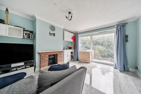 2 bedroom maisonette for sale, Courtland Gardens, Bassett, Southampton, Hampshire, SO16
