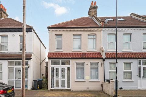 Silverleigh Road, Thornton Heath, London, London, CR7 6DW