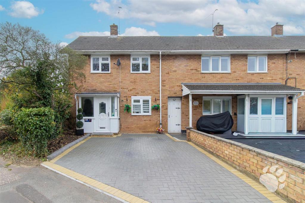 Tyrell Court Basildon Postcode Whitmore Way, Basildon SS14 2 bed end of terrace house - £325,000
