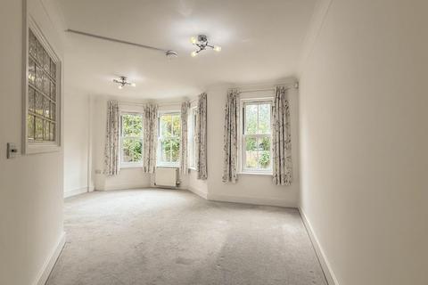 3 bedroom townhouse for sale, St. Matthew's Gardens, Cambridge
