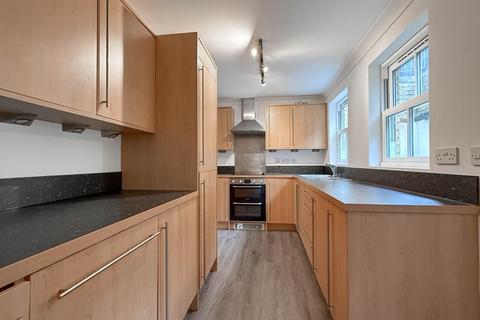 3 bedroom townhouse for sale, St. Matthew's Gardens, Cambridge