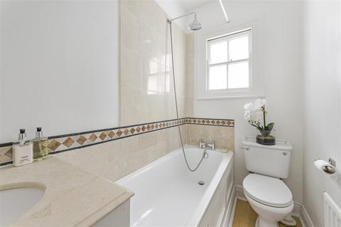 1 bedroom maisonette for sale, Durham Road, West Wimbledon SW20
