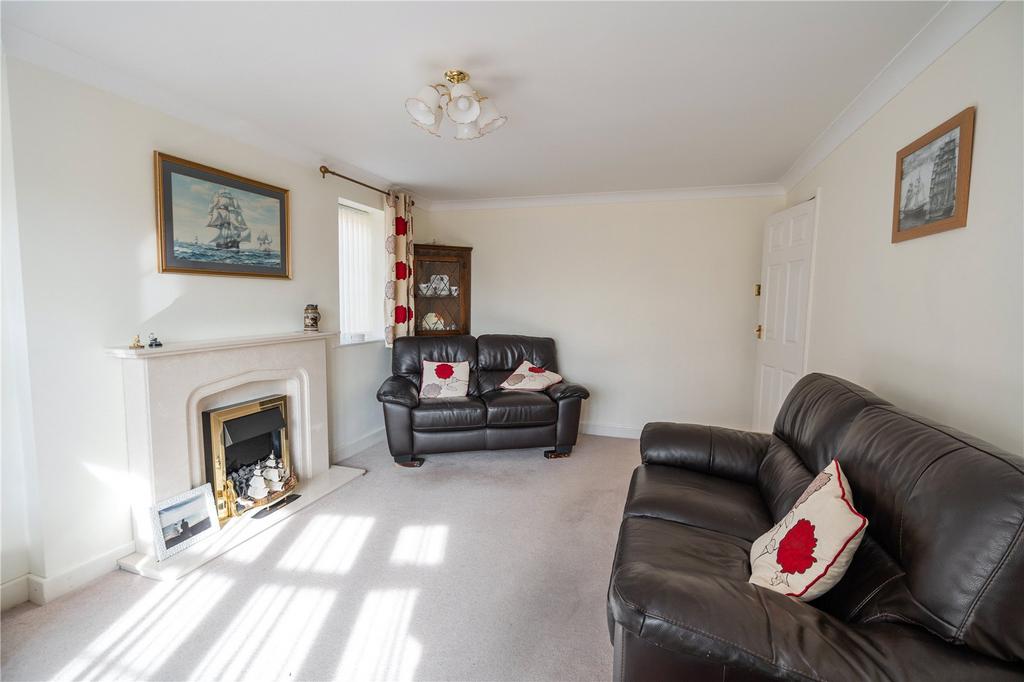 Living Room (2)