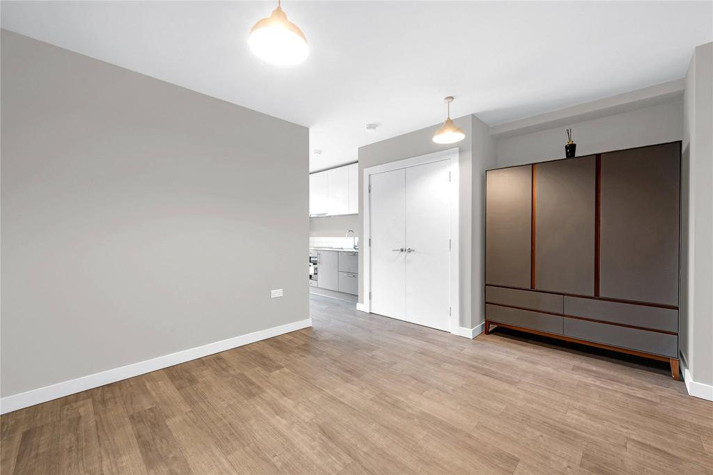 Studio Room