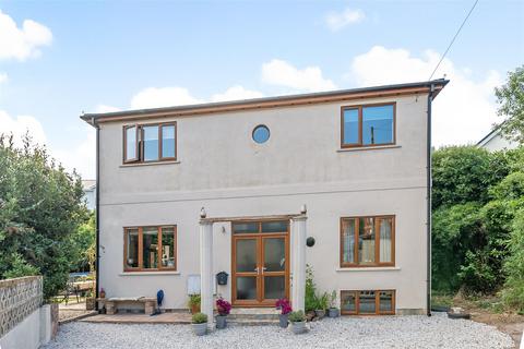 4 bedroom detached house for sale, Paradise Road, Teignmouth