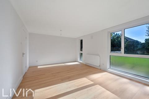 2 bedroom flat for sale, Sharon Court, Warham Road, South Croydon, South Croydon CR2