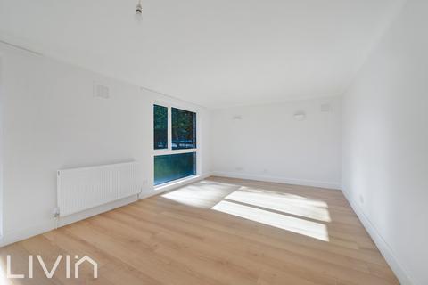 2 bedroom flat for sale, Sharon Court, Warham Road, South Croydon, South Croydon CR2