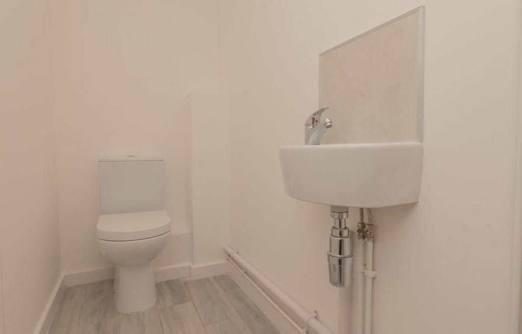 Picture 10