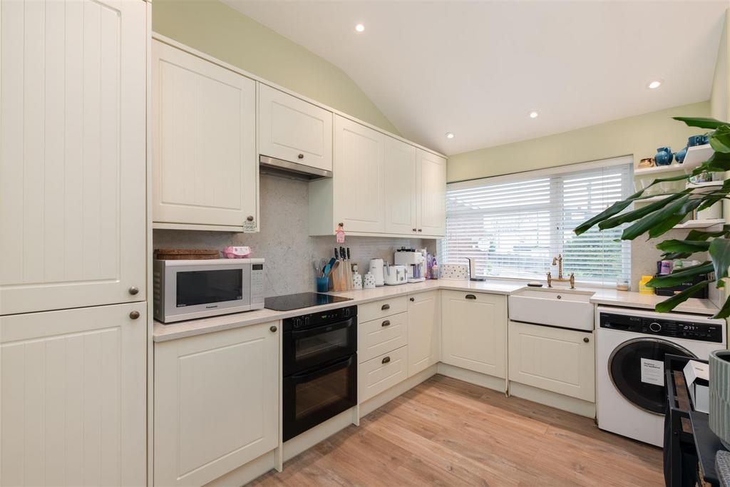 Grosvenor 7.jpg