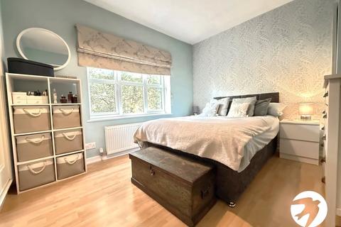 2 bedroom flat for sale, Halley Gardens, Lewisham, London, SE13