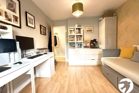 2 bedroom flat for sale, Halley Gardens, Lewisham, London, SE13