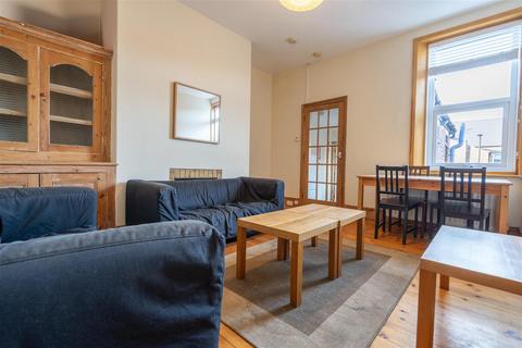 3 bedroom flat to rent, Hazelwood Avenue, West Jesmond