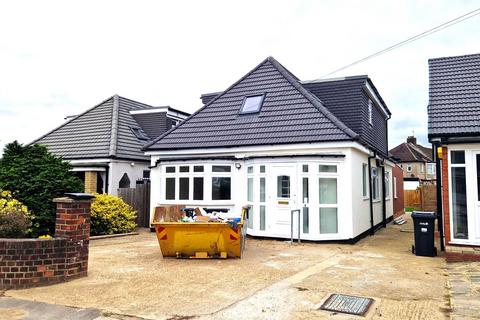 undefined, Ewellhurst Road, Clayhall IG5 0PD