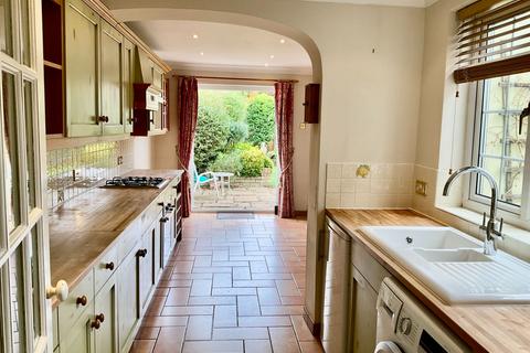 undefined, Burhill Road, Walton-on-Thames KT12
