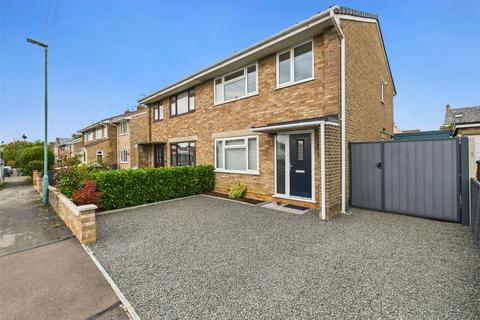 10 Bathleaze, Kings Stanley, Stonehouse, GL10 3JW
