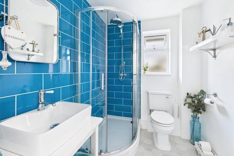 10 Bathleaze, Kings Stanley, Stonehouse, GL10 3JW