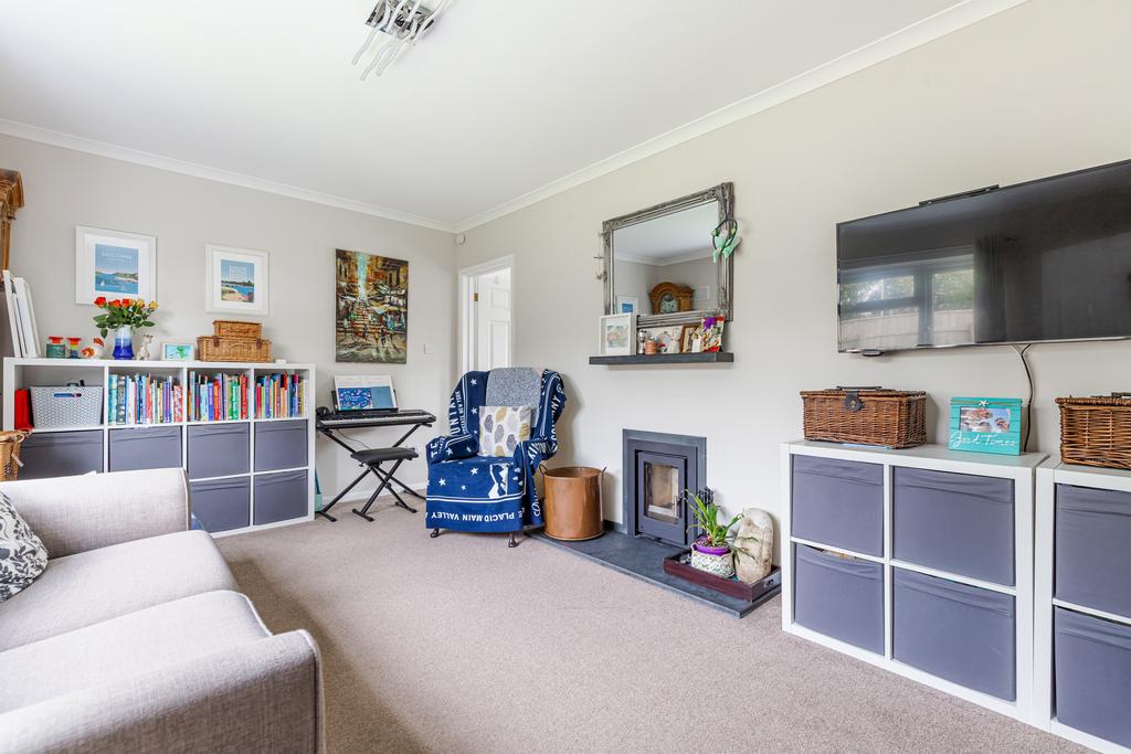 A14 - 2 Woodlands, Churchstow - 251008