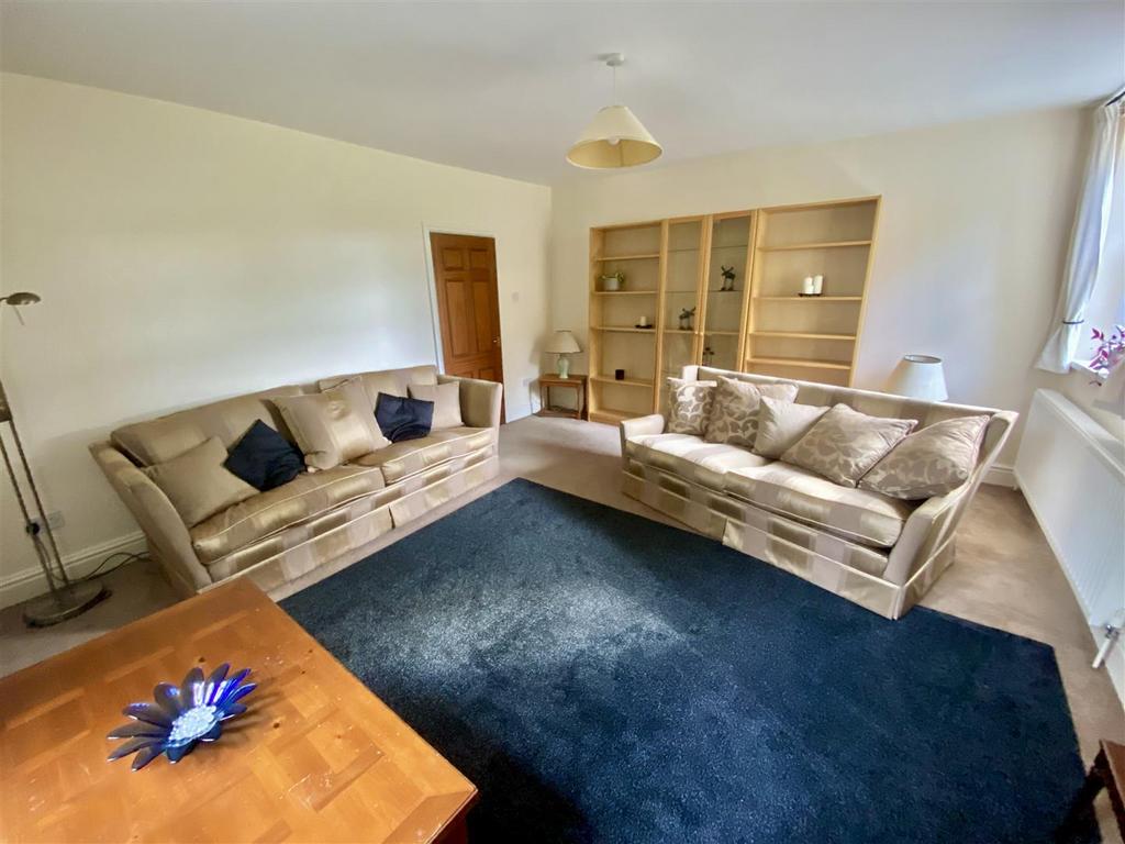 Bramleys Estate Agents - Cote Wall Mews - Mirfield