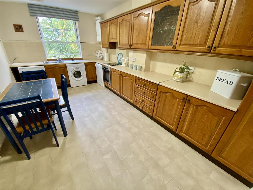 Bramleys Estate Agents - Cote Wall Mews - Mirfield