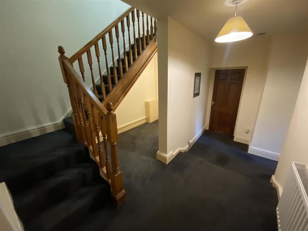 Bramleys Estate Agents - Cote Wall Mews - Mirfield