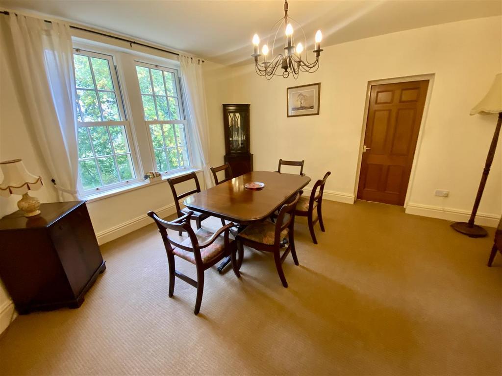 Bramleys Estate Agents - Cote Wall Mews - Mirfield