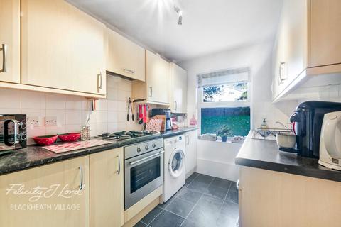 2 bedroom flat for sale, Lee Park, London SE3