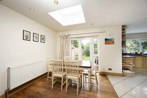 5 bedroom house for sale, The Ridgeway, London N3