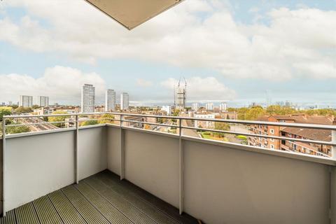 undefined, Hannaford Walk, London E3