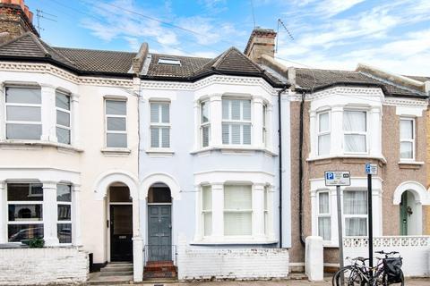 2 bedroom flat for sale, St. Margarets Road, London NW10