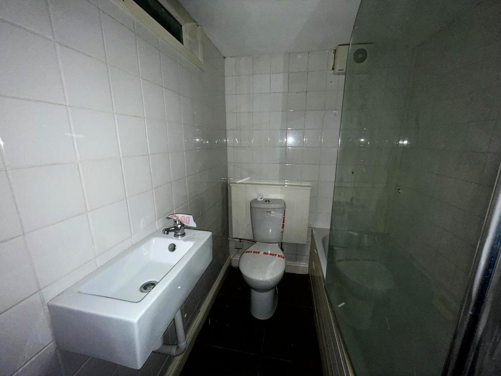 Bathroom T202601221659.jpg