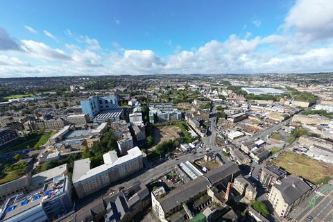 undefined, Bradford BD1