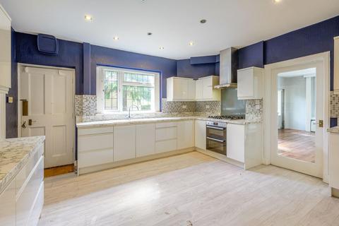 5 bedroom detached house to rent, Westfield Road, Edgbaston, Birmingham, B15 3JF