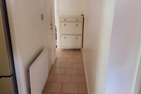 undefined, Henty Close, Crawley RH11