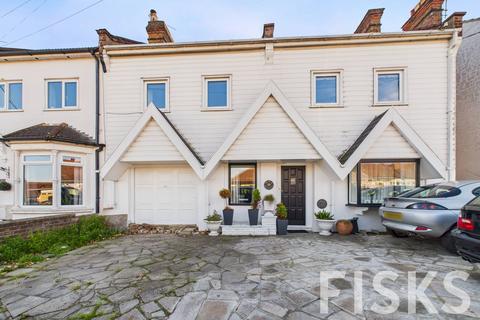 Church Road, Benfleet, SS7