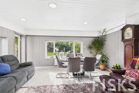5 bedroom end of terrace house for sale, Peace Haven Church Road, Benfleet, SS7