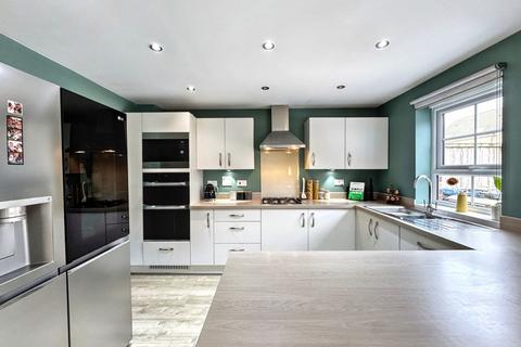 5 bedroom detached house for sale, Mather Avenue, Garstang
