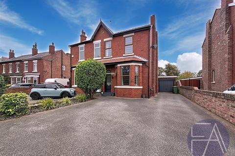 Liverpool Road, Southport PR8