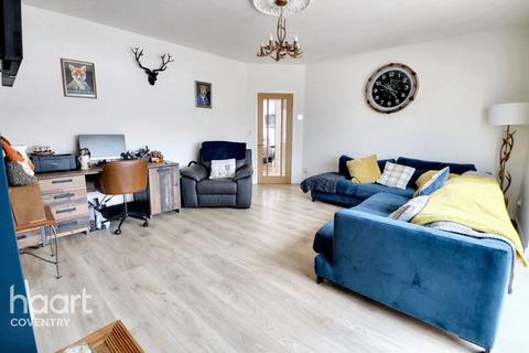 3 bedroom semi-detached bungalow for sale, Wychwood Avenue, Coventry