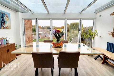 3 bedroom semi-detached bungalow for sale, Wychwood Avenue, Coventry