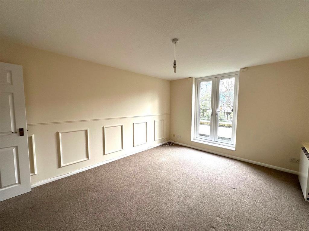 Living Room.jpg