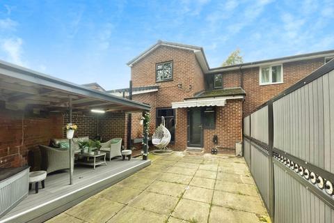 3 bedroom end of terrace house for sale, Yarburgh Street, Whalley Range, Greater Manchester, M16