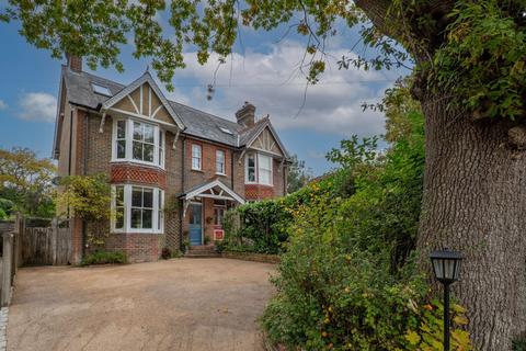 4 bedroom semi-detached house for sale, Luxford Road, Crowborough TN6