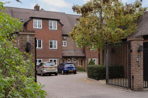 undefined, Ladbroke Road, Redhill