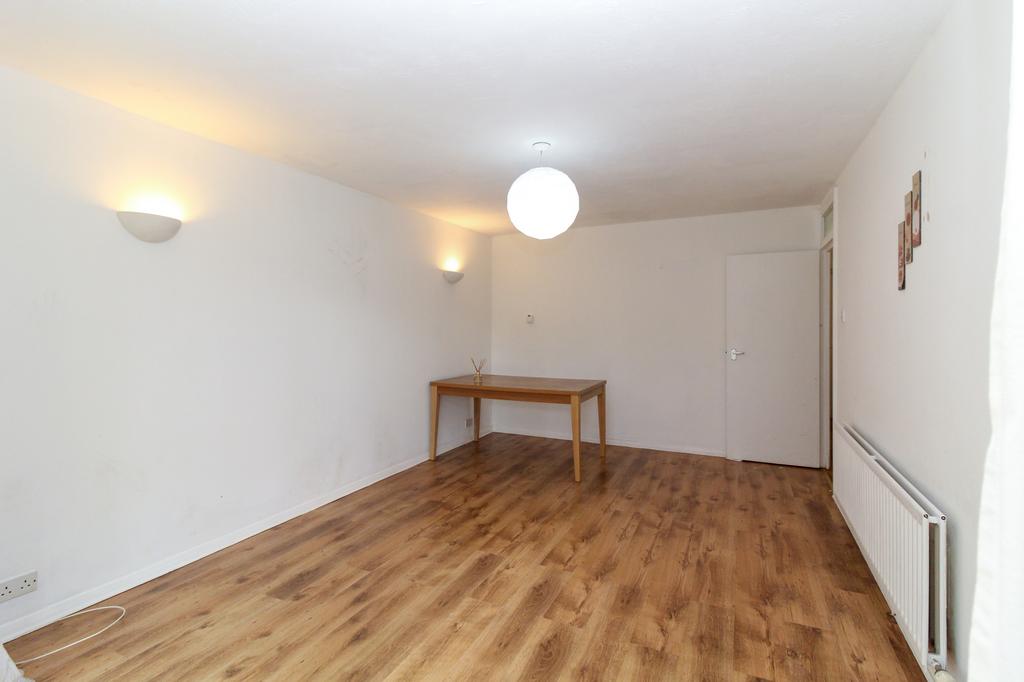 Living Room photo 2